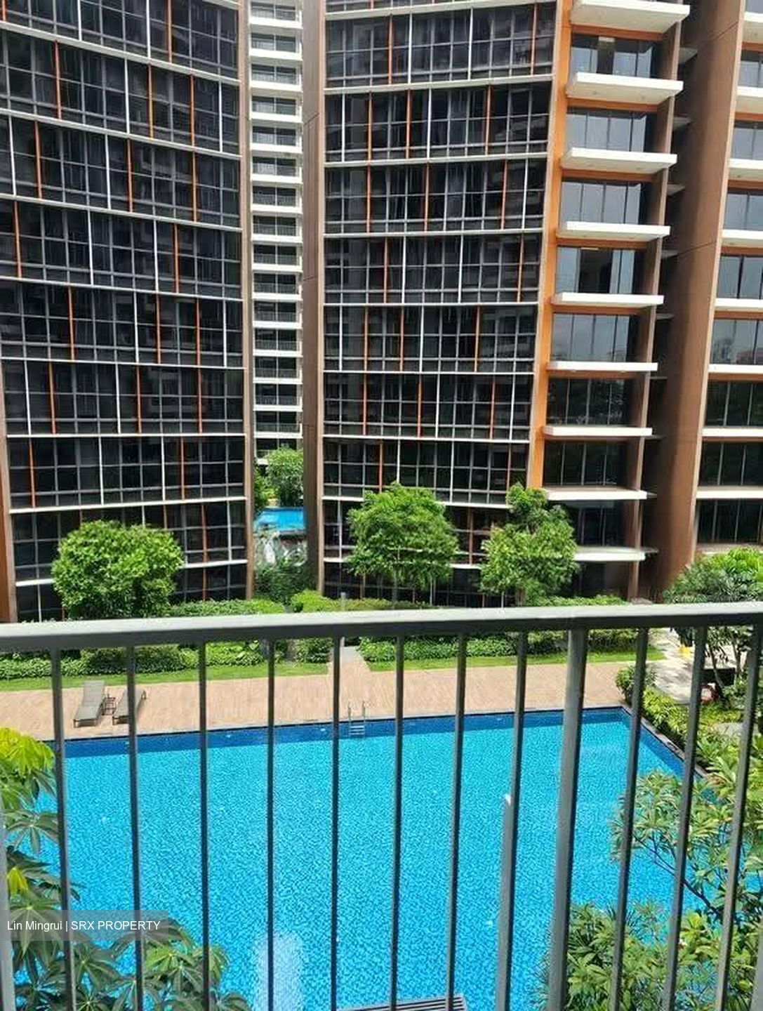 Sims Urban Oasis (D14), Condominium #639065671